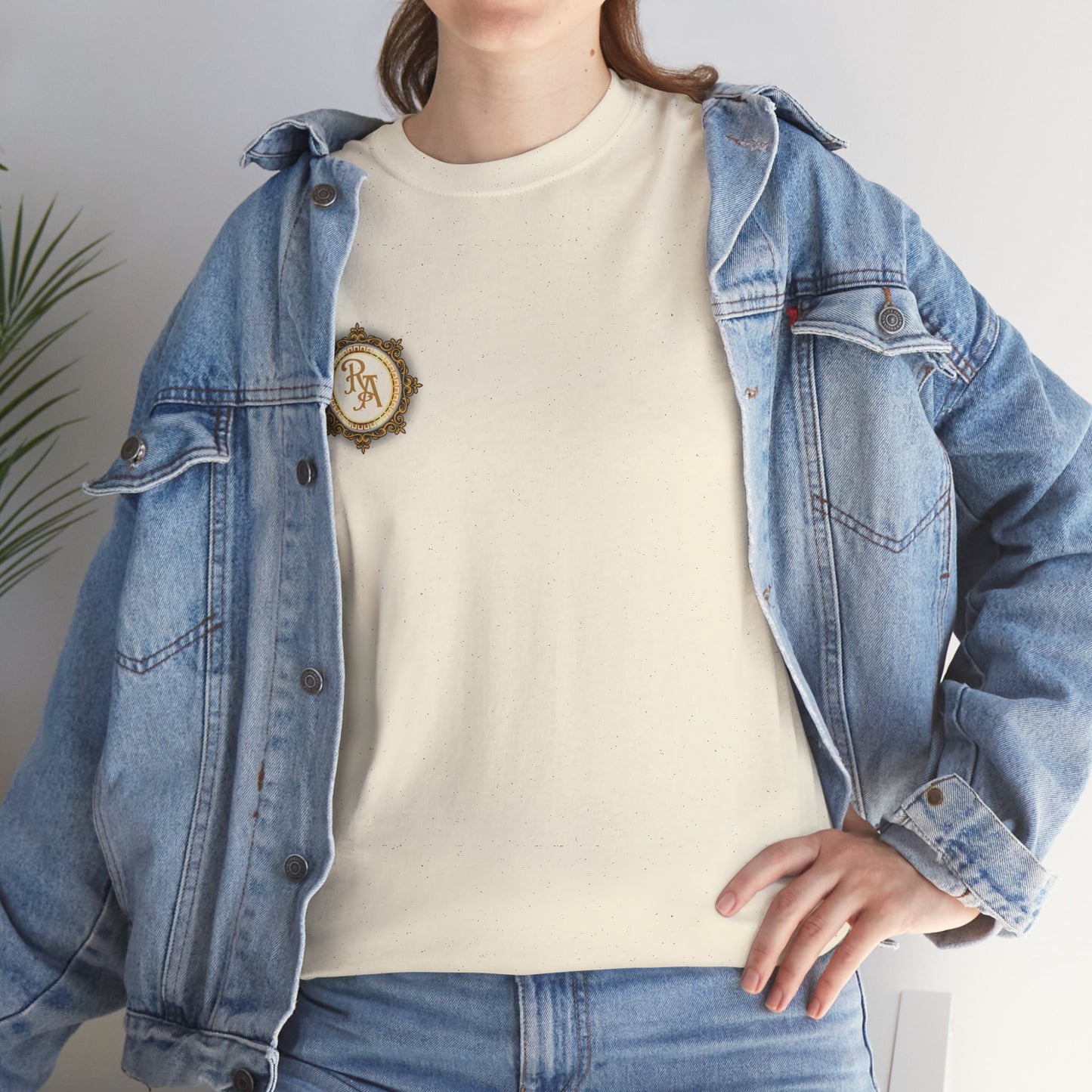 T-Shirt with Retro Logo Europe Delivery